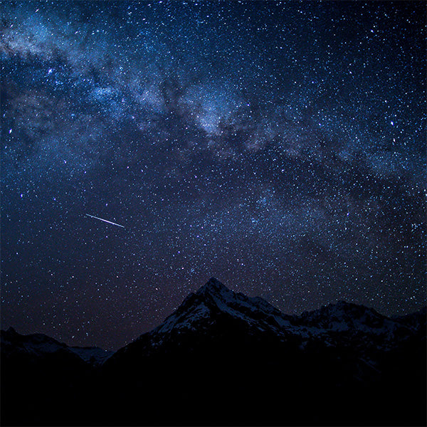 mobile long exposure of milky way.